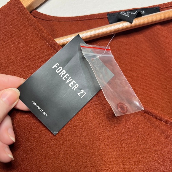 Forever 21 NWT Rust Orange Cropped Sleeve Tie Front Button Up Blouse Womens - Picture 14 of 16